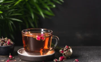 Discover the health benefits of rose tea - a fragrant herbal infusion known for its antioxidant properties and potential to promote relaxation and overall well-being.