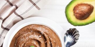 Decadent avocado chocolate mousse, a creamy and rich dessert made with ripe avocados and cocoa, perfect for a guilt-free indulgence. Enjoy this vegan and gluten-free treat!