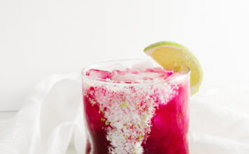 Dragon Fruit Margarita: A vibrant pink cocktail featuring fresh dragon fruit, tequila, lime juice, and a splash of triple sec. Perfect for summer parties and tropical-themed gatherings.